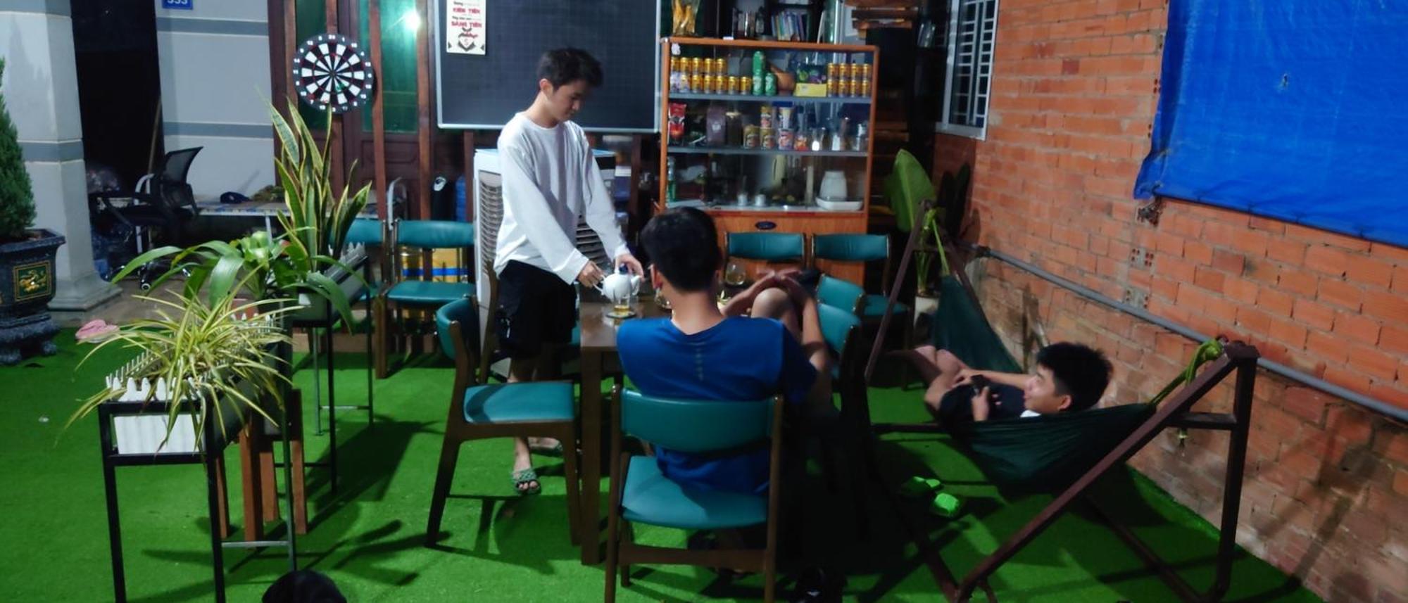 Goodlad - Adam'S Coffee Appartement Truong Mit Buitenkant foto